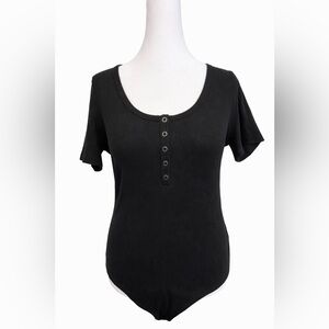 Forever 21 Ribbed Henley Bodysuit Black Short Sleeve Women’s 1X